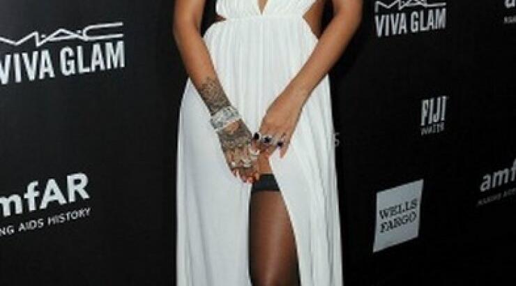 Το απίστευτο ποσό που ξόδεψε ψωνίζοντας μέσα σε μια νύχτα η Rihanna