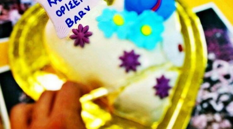 Kύπρια παρουσιάστρια: Έτσι την αποχαιρέτησαν οι συνάδελφοί της πριν πάει να γεννήσει