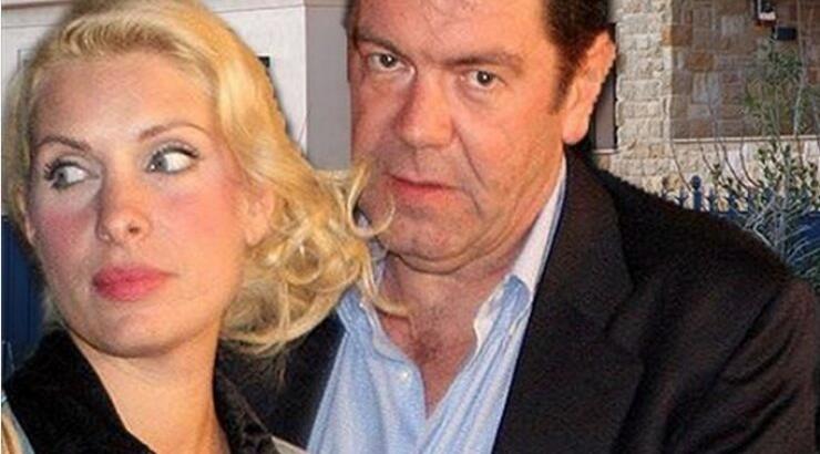  Λάτσιος :«Να πουληθεί το σπίτι στα Μελίσσια»- Μενεγάκη:«Να το γράψουμε στα παιδιά»