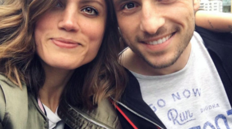 Μαίρη Συνατσάκη: Ντύθηκαν το ίδιο με τον σύντροφό της σε βραδινή τους έξοδο!