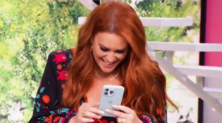 Σίσσυ Χρηστίδου: Έκανε έναρξη στην εκπομπή της συνομιλώντας στο facetime με τον γιο της [βίντεο]