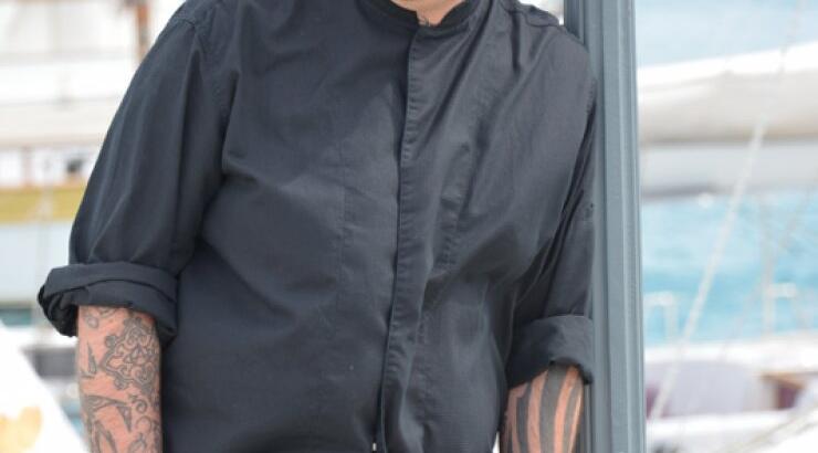 Δημήτρης Σκαρμούτσος: Μας μιλάει για τα νέα επαγγελματικά σχέδια του στην Κύπρο