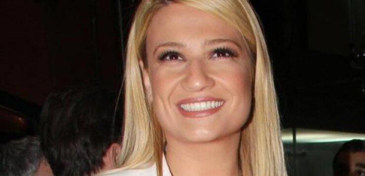 Τι φωτογραφία ανέβασε η Φαίη πριν από λίγο στο twitter;