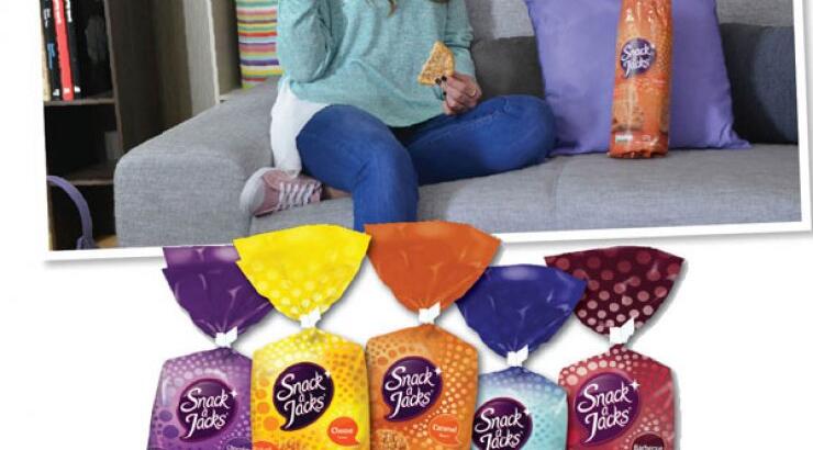 Αθηνά Οικονομάκου: Ερωτευμένη και χωρίς ενοχές στη νέα εκστρατεία για τις ρυζογκοφρέτες Snack a Jacks!