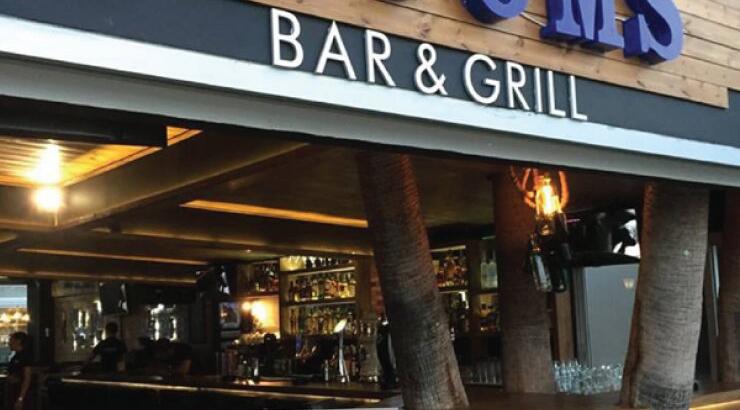 Μπέργκερ πειρασμός στο νέο στέκι των Φοινικούδων