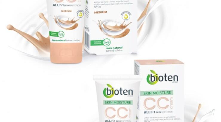 Tέλεια επιδερμίδα με το άγγιγμα της φύσης