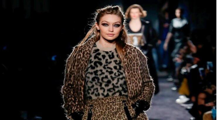 Ο οίκος Max Mara παρουσιάζει τις νέες εντυπωσιακές δημιουργίες του σε φιλανθρωπική επίδειξη μόδας