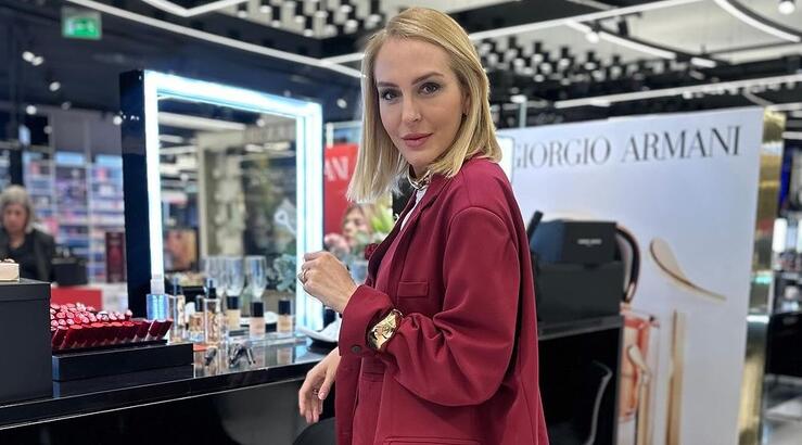 Η Σύλβια Μαυροπούλου σου δίνει έμπνευση για ένα σικάτο everyday beauty look