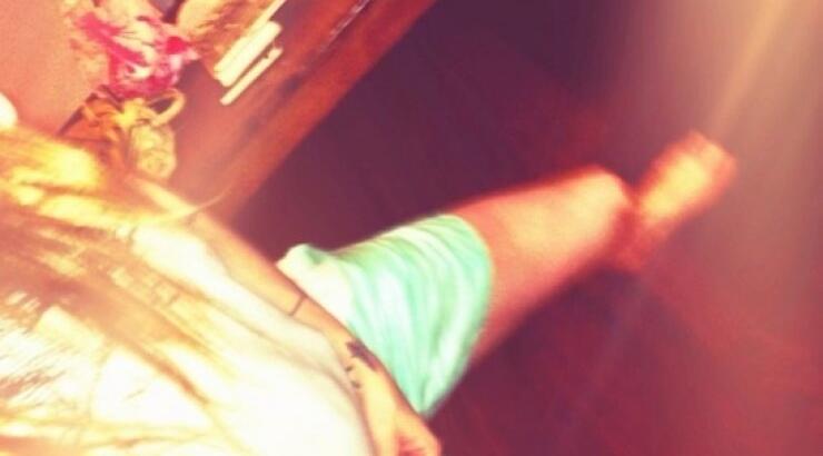 Σοφία Καρβέλα: Φούσκωσε αρκετά η κοιλίτσα της