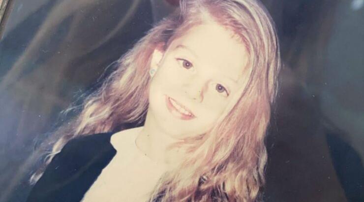 Μπορείτε να μαντέψετε ποια γνωστή Κύπρια είναι το κοριτσάκι στην εικόνα; 