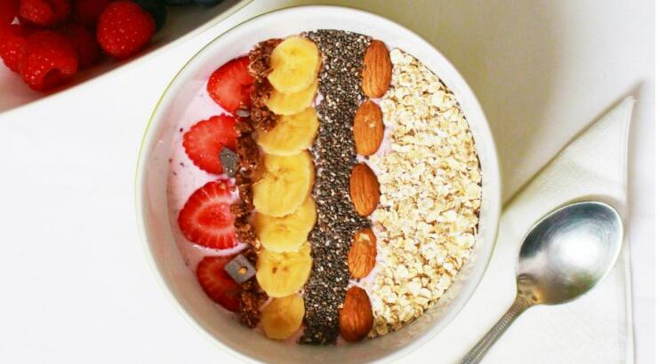 Σπόροι chia: Γιατί αυτή η τροφή βοηθάει στην απώλεια βάρους και στη γράμμωση;