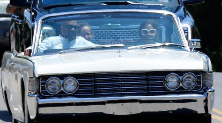 Το vintage αυτοκίνητο της Lady Gaga [εικόνες]