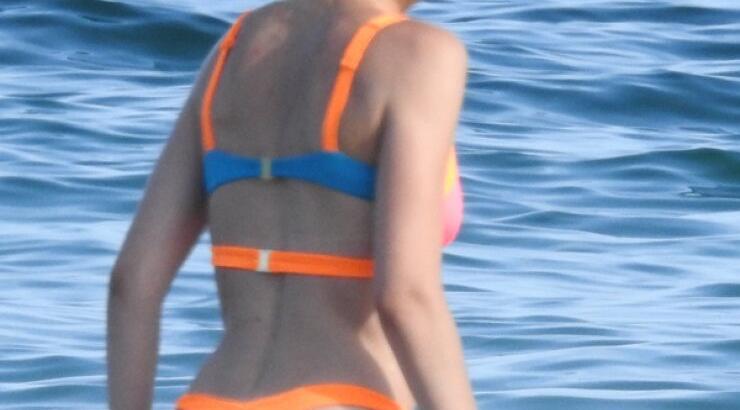 Η Doutzen Kroes κάνει διακοπές στην Ibiza και μας τρελαίνει [εικόνες]