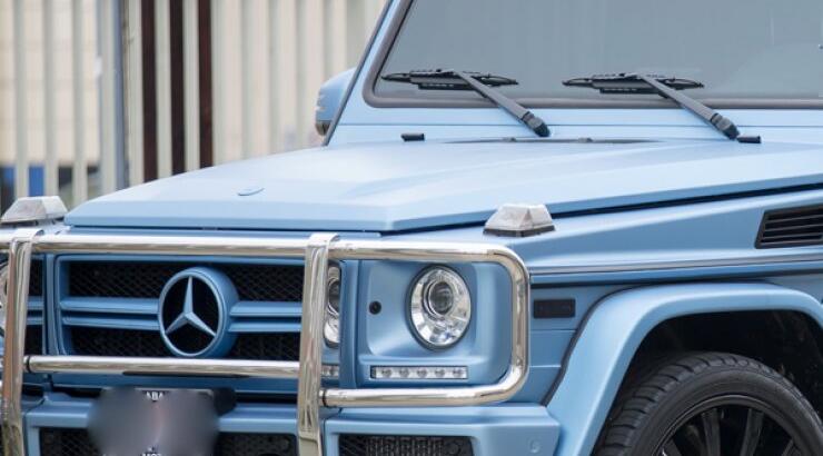 Αυτό είναι το πανάκριβο αυτοκίνητο της 18χρονης Kylie Jenner [εικόνες]