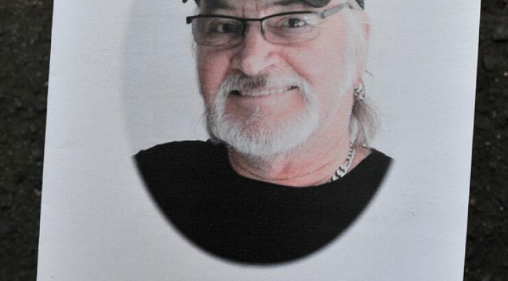 Ο θάνατος που συγκλόνισε τη ζωή διάσημου τραγουδιστή [εικόνες]