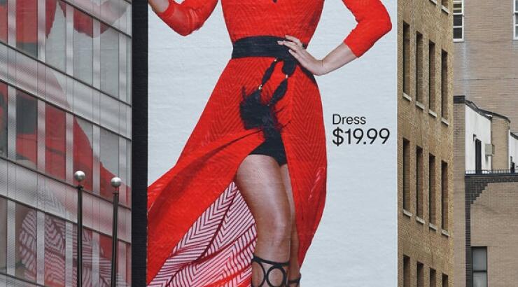 Θεά η Katy Perry στη νέα της διαφημιστική καμπάνια [εικόνες]