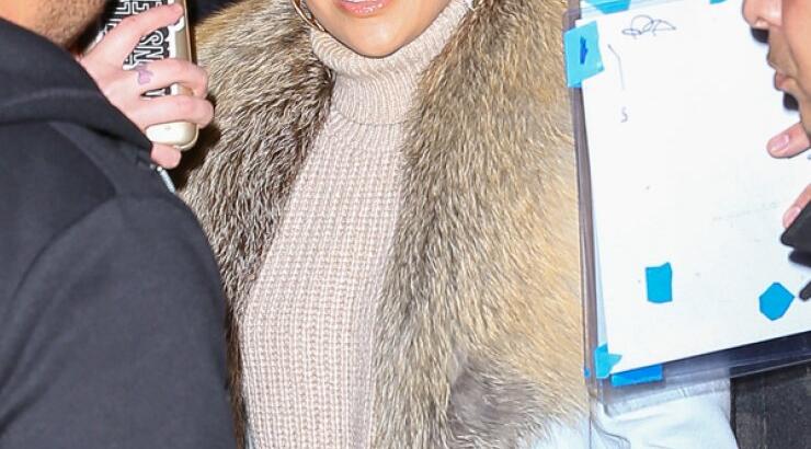 Ασφυκτικός κλοιός για την Jennifer Lopez [εικόνες]