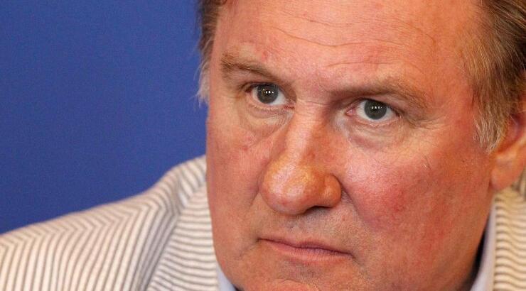 Σκάνδαλο: «Έπιασαν στα πράσα» τον Ζεράρντ Ντεπαρτιέ να κάνει σεξ με ηθοποιό σε τουαλέτα!