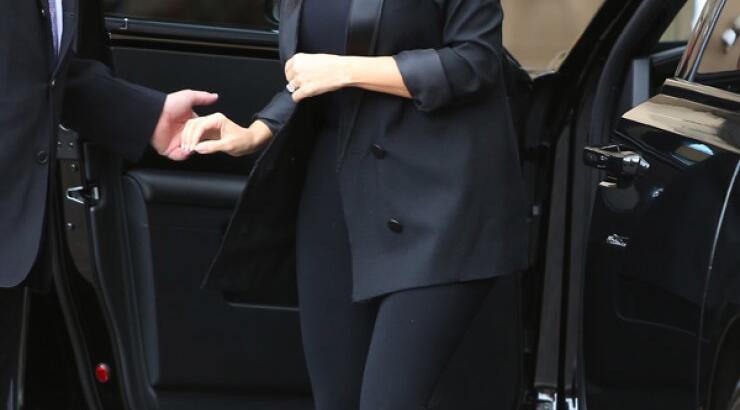 Kim Kardashian: Μετά τη γυμνή φωτογράφηση σε baby shower [εικόνες]