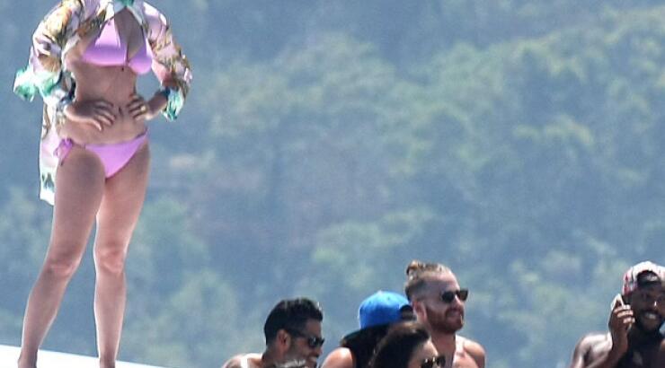 Η Katy Perry και το ροζ μπικίνι [εικόνες]