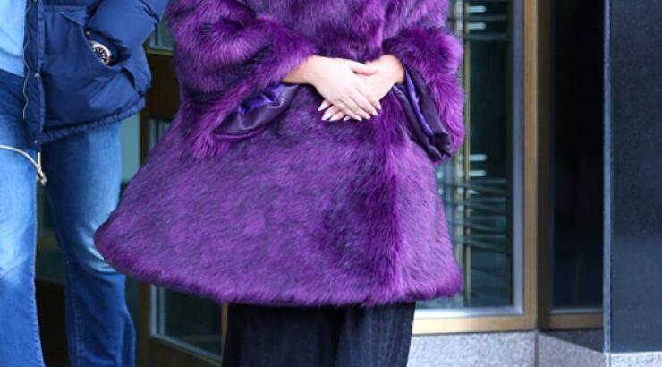 Πρώτη εμφάνιση της Lady Gaga μετά την πρόταση γάμου [εικόνες]