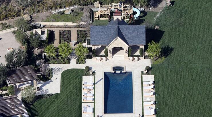 Το σπίτι της Kim και του Kanye είναι μεγαλύτερο και από ξενοδοχείο! [εικόνες]