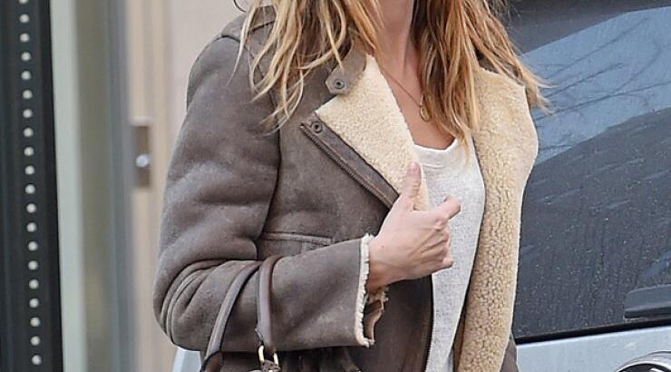 Η Gisele αφήνει τον άντρα της για να πάει... [εικόνες]