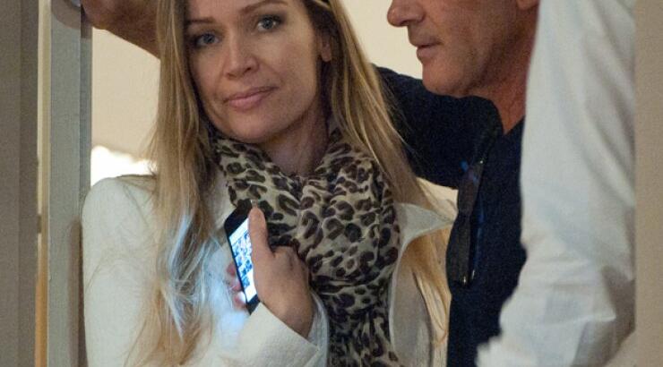 Αυτό είναι το νέο κορίτσι του Antonio Banderas [εικόνες]