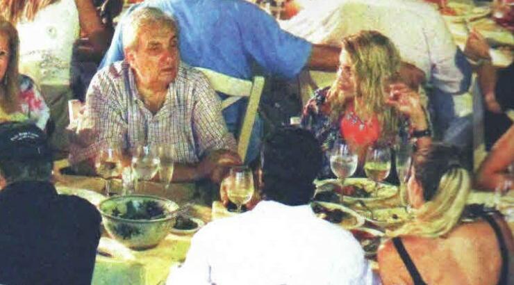 Κωνσταντίνα Σπυροπούλου: Κρουαζιέρα στο Ιόνιο με τον Δημήτρη Κοντομηνά και τον Λάκη Λαζόπουλο