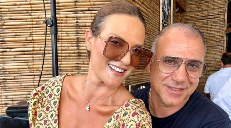 Ανδρέας – Στάλω Ηλία: Απόλαυσαν οικογενειακώς τον γιο τους στον Κατακλυσμό της Λάρνακας [εικόνα]