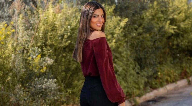 Σταματίνα Τσιμτσιλή: Δείτε την να τραγουδάει και να παίζει με τα παιδιά της [βίντεο]