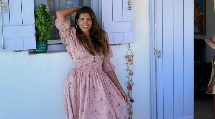 Σταματίνα Τσιμτσιλή: Δείτε την να κάνει θαλάσσια sport με τις κόρες της [εικόνες]