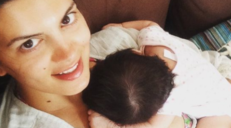 Οι πρώτες δηλώσεις της Σταματίνας Τσιμτσιλή μετά τον ερχομό του γιου της! [βίντεο]