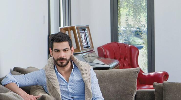 Σταύρος Κωνσταντίνου: Full in love στην πρώτη επίσημη έξοδο με τη νέα του σύντροφο