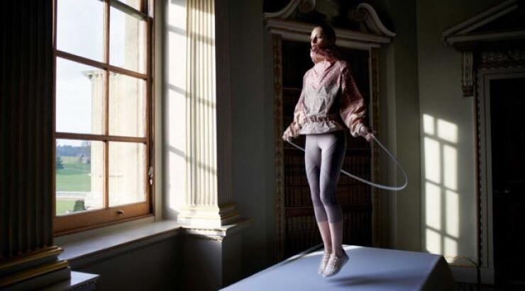 Η Stella McCartney σχεδιάζει και πάλι για την Adidas