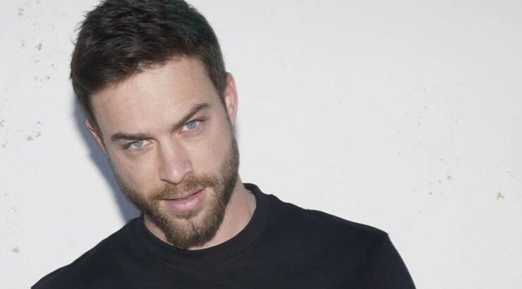 Στέφανος Μιχαήλ: Κάνει on camera ερωτική εξομολόγηση στα κυπριακά! [βίντεο]