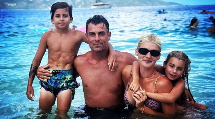 Στέλιος Χανταμπάκης: Τα τρυφερά στιγμιότυπα με την κόρη του, Μαλένα [εικόνες]