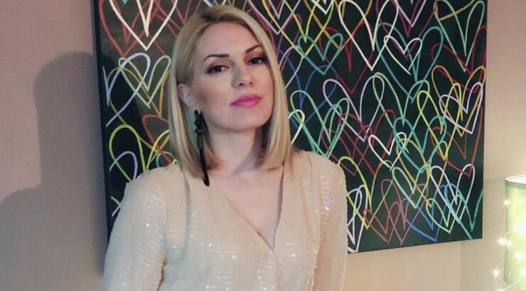 Βαρύ πένθος για τη Δήμητρα Μακρυγιάννη: Έφυγε από τη ζωή ο πατέρας της [εικόνα]