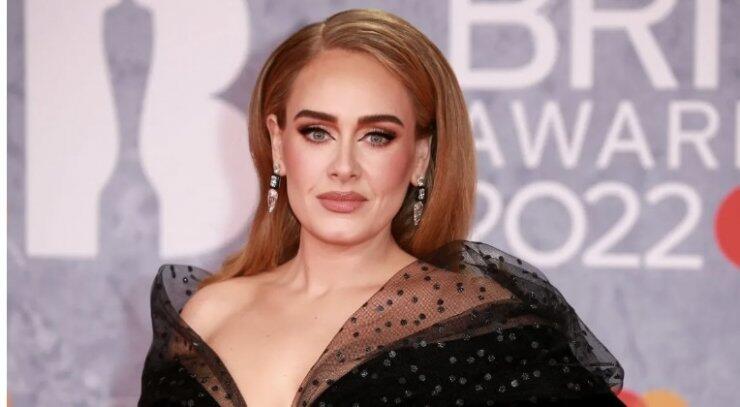 Adele: Η σουίτα του ξενοδοχείου που διαμένει κοστίζει 30.000 δολάρια τη βραδιά