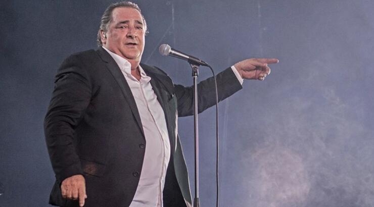 Σοκαρισμένοι όλοι: Πέθανε ο Βασίλης Καρράς