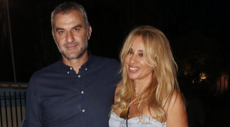 Γωγώ Μαστροκώστα: Μας δείχνει πρώτη φορά το πρόσωπο της 15χρονης κόρης της σε γιορτινό βίντεο