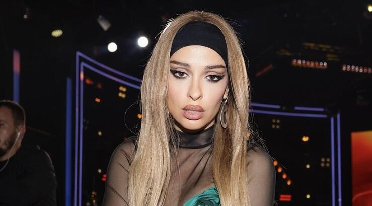 Ελένη Φουρέιρα: “Ήμουν πολύ άυπνη, το μωρό μου ήταν άρρωστο. Έφτασα εδώ και έβαλα τα κλάματα” [βίντεο]