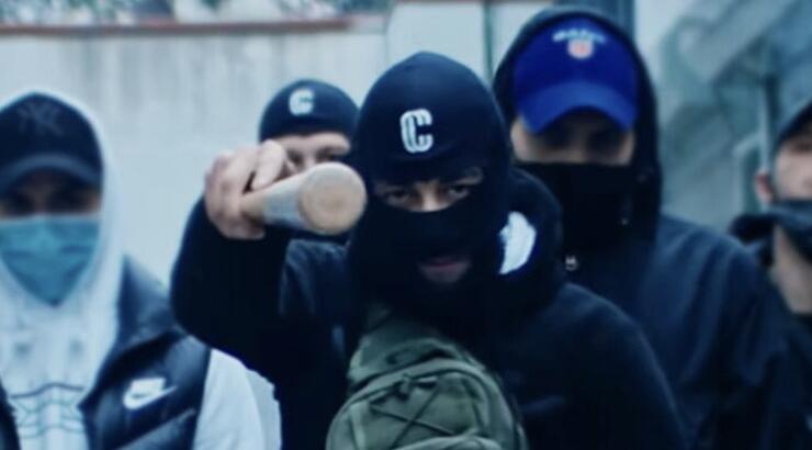 Καταζητείται πασίγνωστος Έλληνας τράπερ για ξυλοδαρμό - Σε κρίσιμη κατάσταση 23χρονος φοιτητής