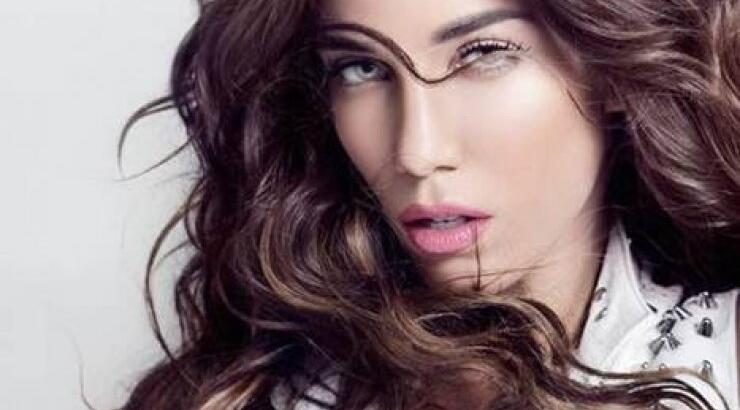 Δείτε την Κατερίνα Στικούδη μόνο με την… πετσέτα της!