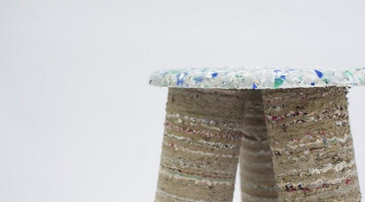 Stool από ενός μηνός απόβλητα!