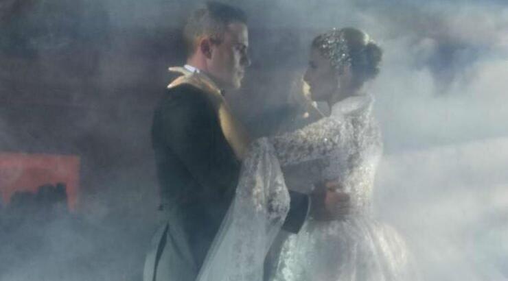 Ο χορός του Δημήτρη Συλλούρη με τη νεόνυμφη κόρη του! [εικόνες]