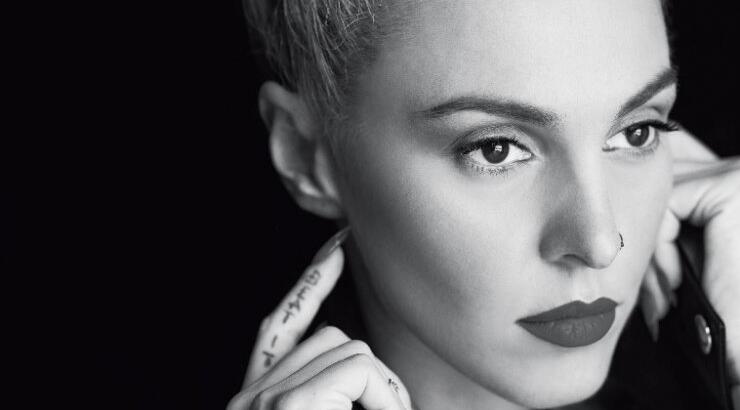 Τάμτα: «Πήρα 12 κιλά, δεν χωρούσα στα ρούχα μου!»