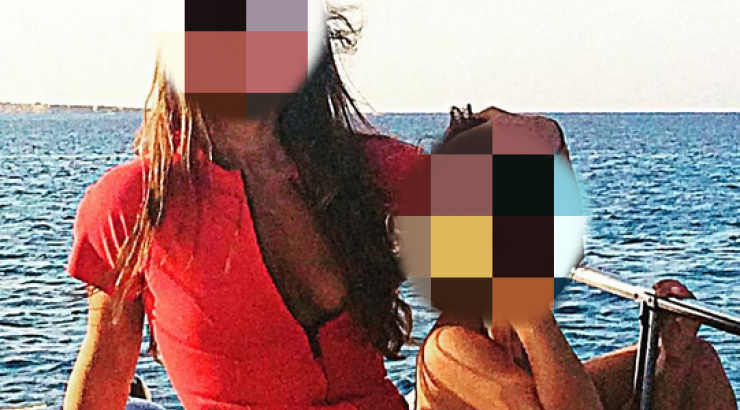 Ποια Κύπρια socialite ποζάρει με τον γιο της σε σκάφος!