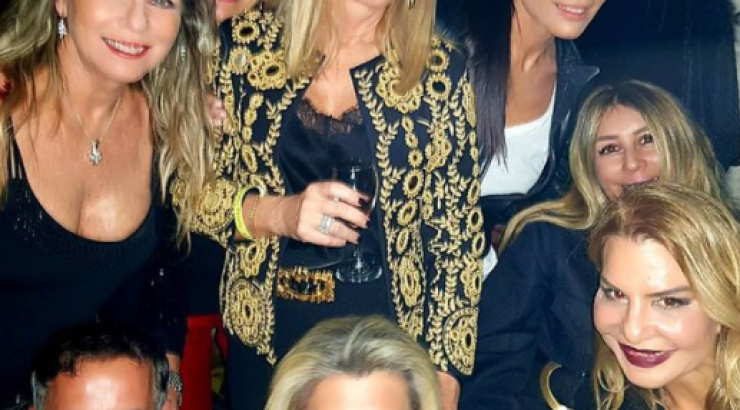 Είναι θεές! Δείτε τι έκαναν Κύπριες socialite τα ξημερώματα μετά την εμφάνιση του Αντώνη Ρέμου στη Λευκωσία!