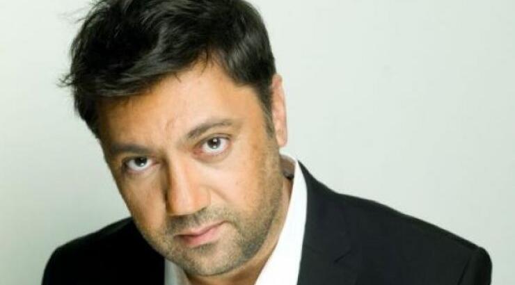 Γιώργος Θεοφάνους: Δείτε τον με τη γοητευτική σύζυγό του!